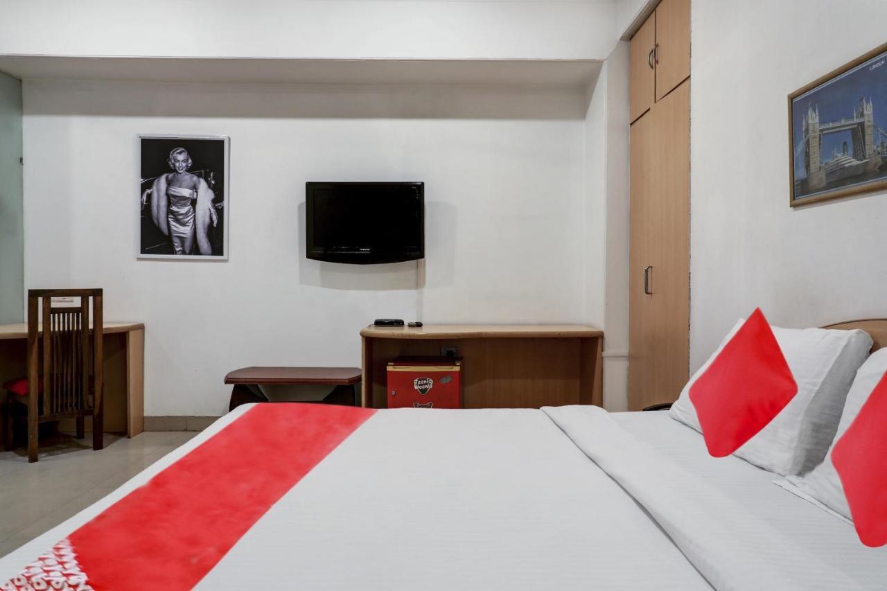 Oyo Flagship 572 Santacruz West Hotel Mumbai Exterior photo