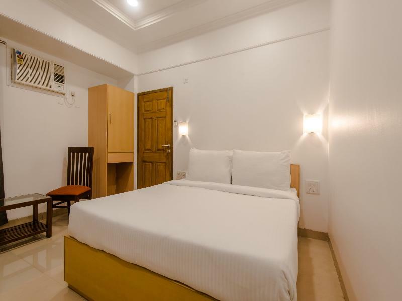 Oyo Flagship 572 Santacruz West Hotel Mumbai Exterior photo